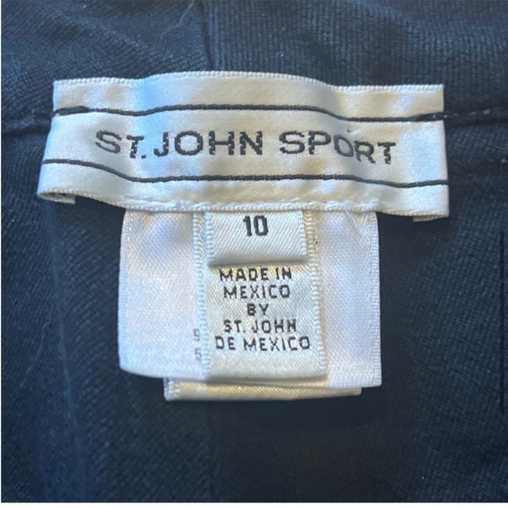 St. John Sport Classic Black Pants Jeans style size ten (10) - Picture 6 of 8